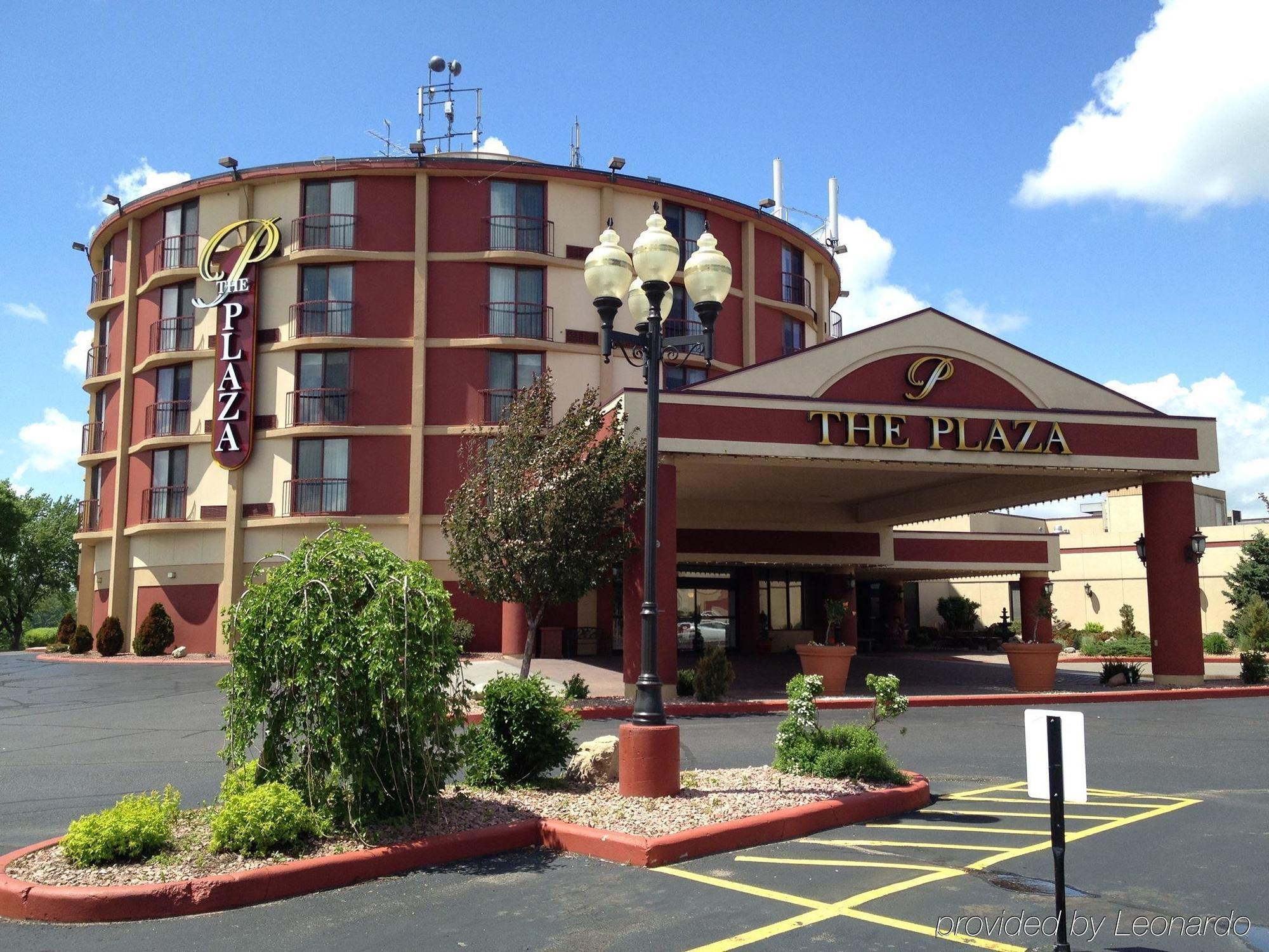 Plaza Hotel & Suites - Eau Claire Buitenkant foto